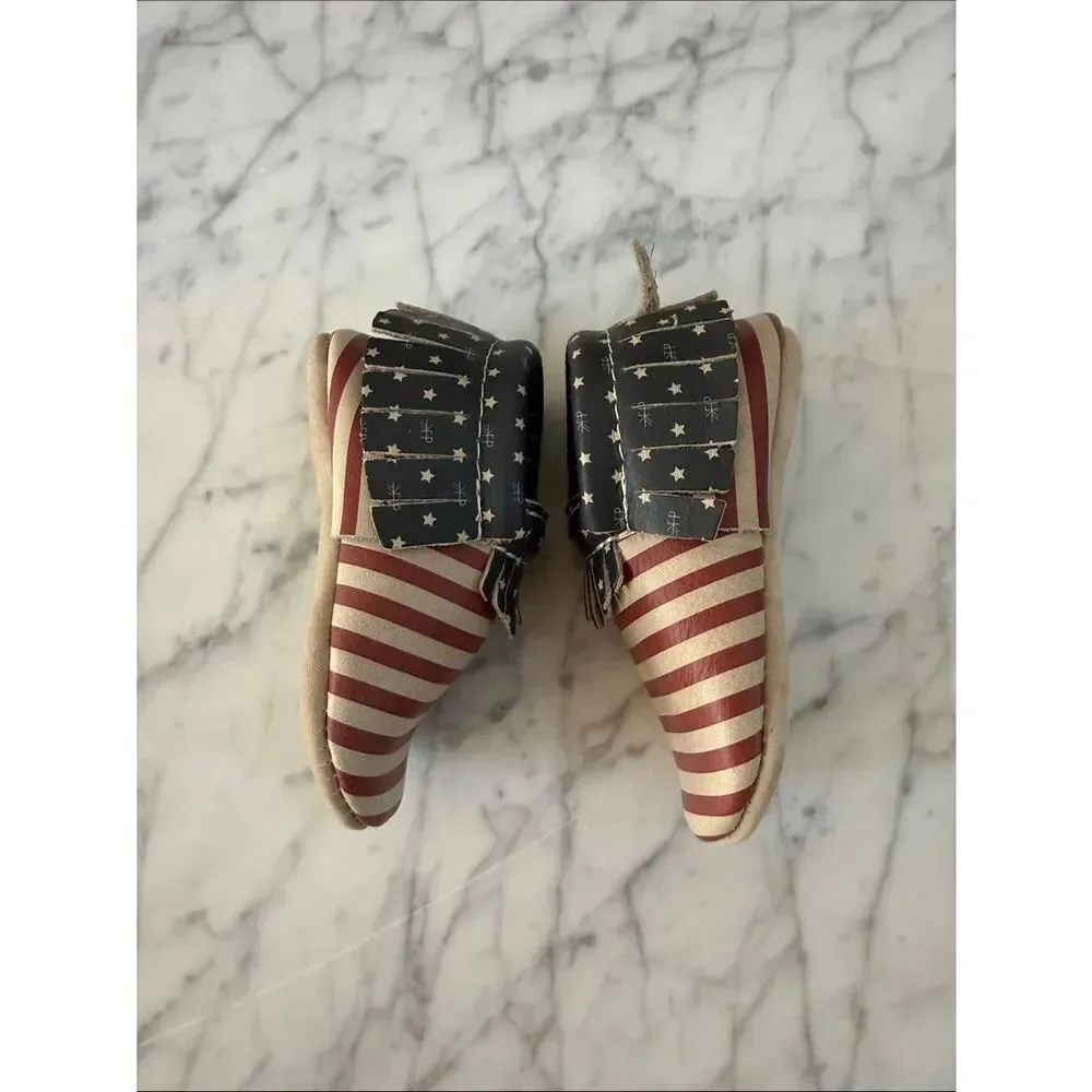Freshly Picked Born in the USA Sz 5 Moccasins